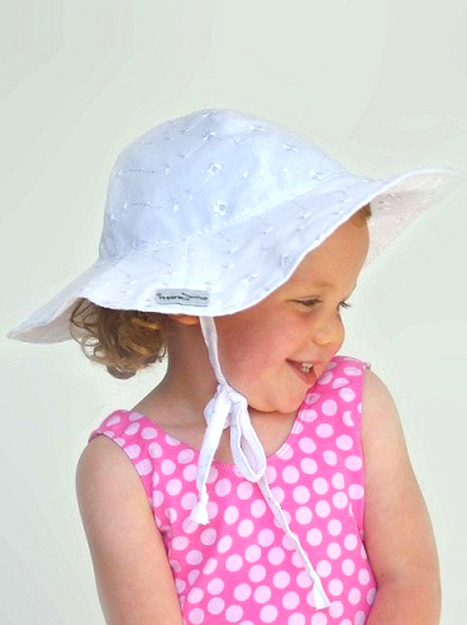 Flap happy sun hat top
